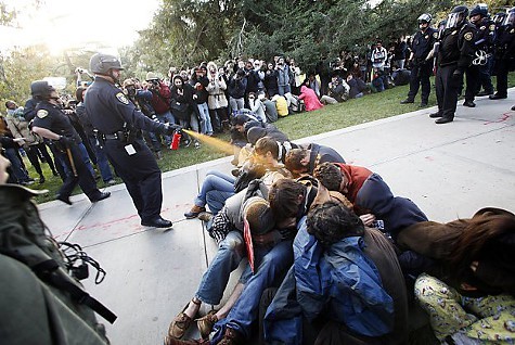 Pepper_spray2.jpg
