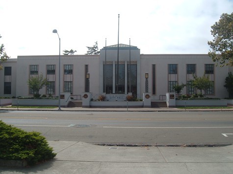 SanLeandroCityHall.jpg