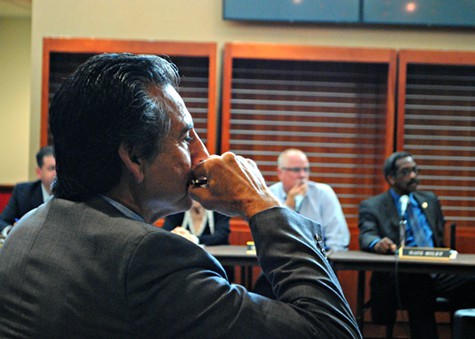 Councilmember Noel Gallo watches todays JPA meeting.