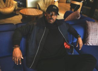 Bay visionary turns struggle and soul into art Bay visionary turns struggle and soul into art